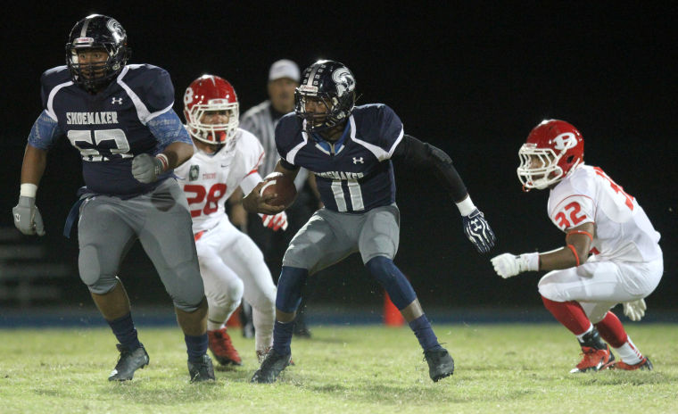 ShoemakerBeltonFootball33.jpg